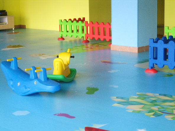 <b>PVC儿童地板</b>